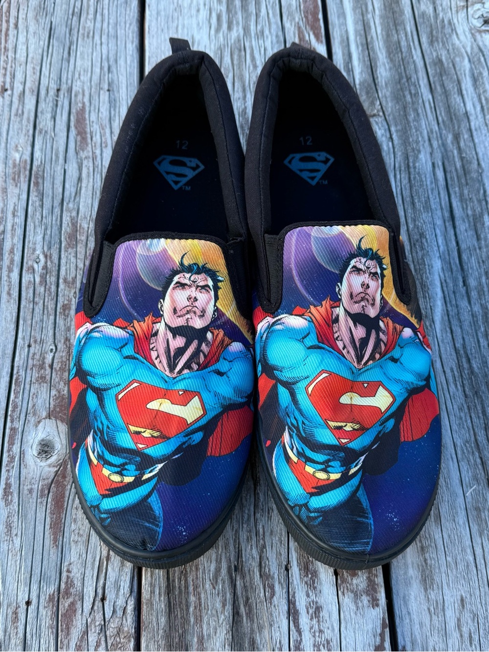 Men’s SZ 12 DC Comics Superman Slip On Shoes Loafers  Black